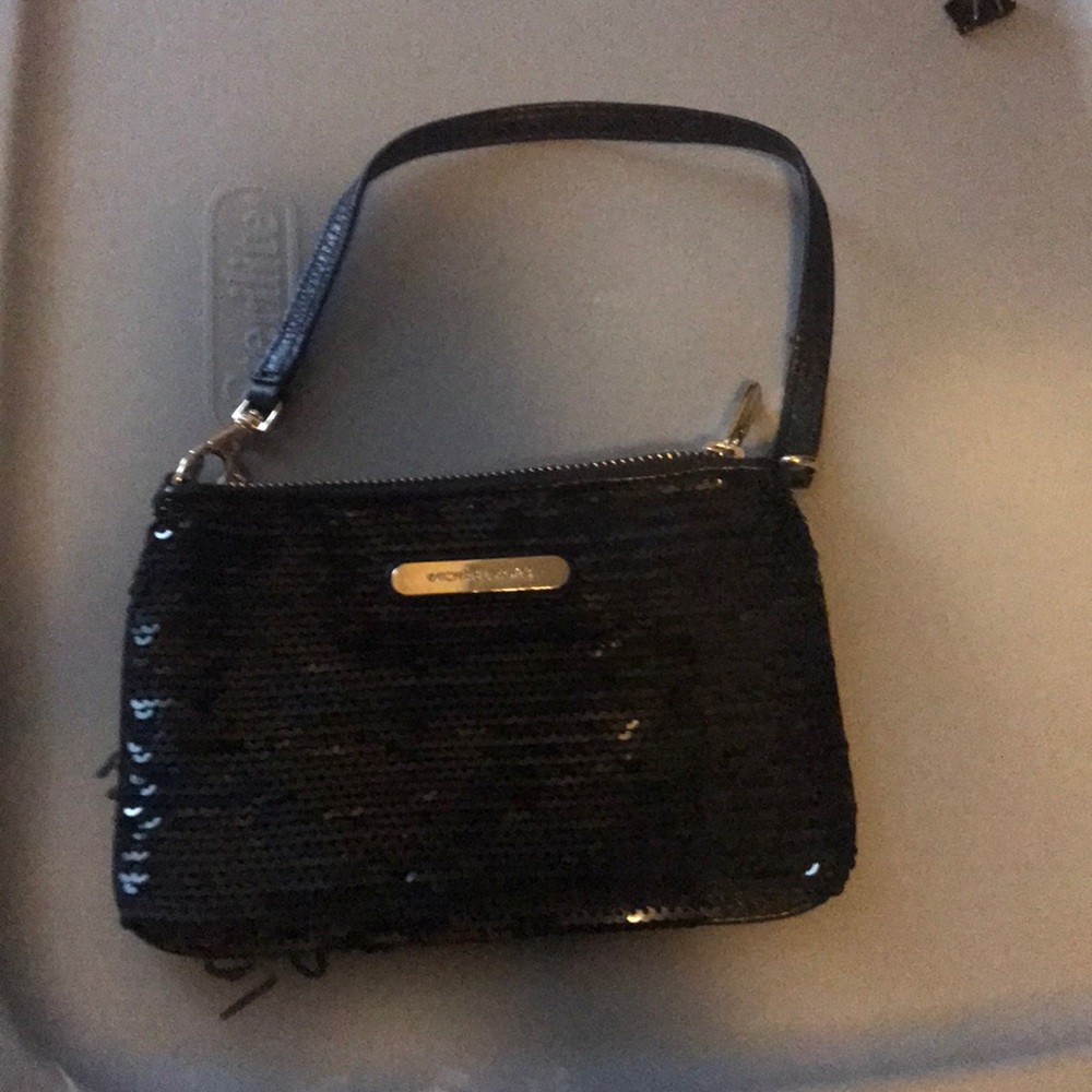 COPY - Michael Kors Wristlet